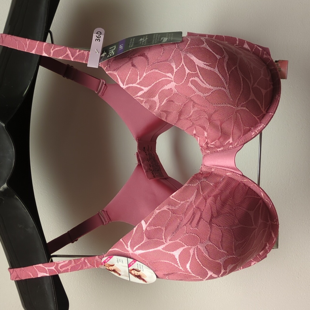 36D Bali Beauty Lift Invisible Support Underwire Bra Pink NWT - Picture 2 of 8
